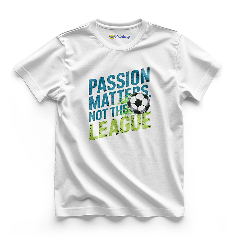 Football Lovers Never Give Up T-Shirts LPFL09